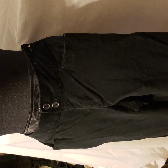 Soft velvety matetial capri's - Picture 3 of 6